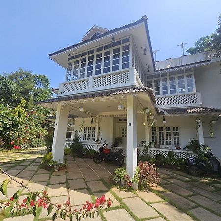 Padikkal Bungalow Витири Екстериор снимка