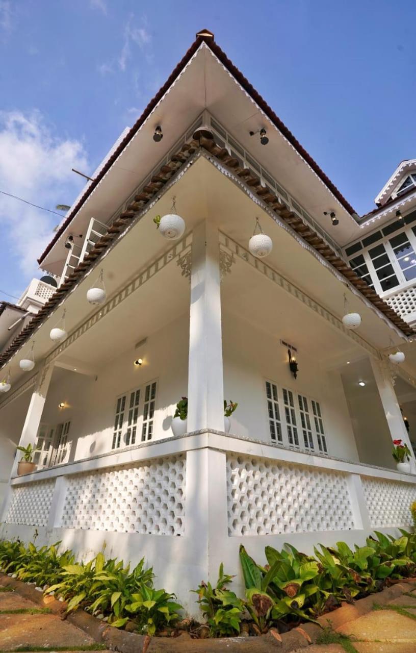 Padikkal Bungalow Витири Екстериор снимка