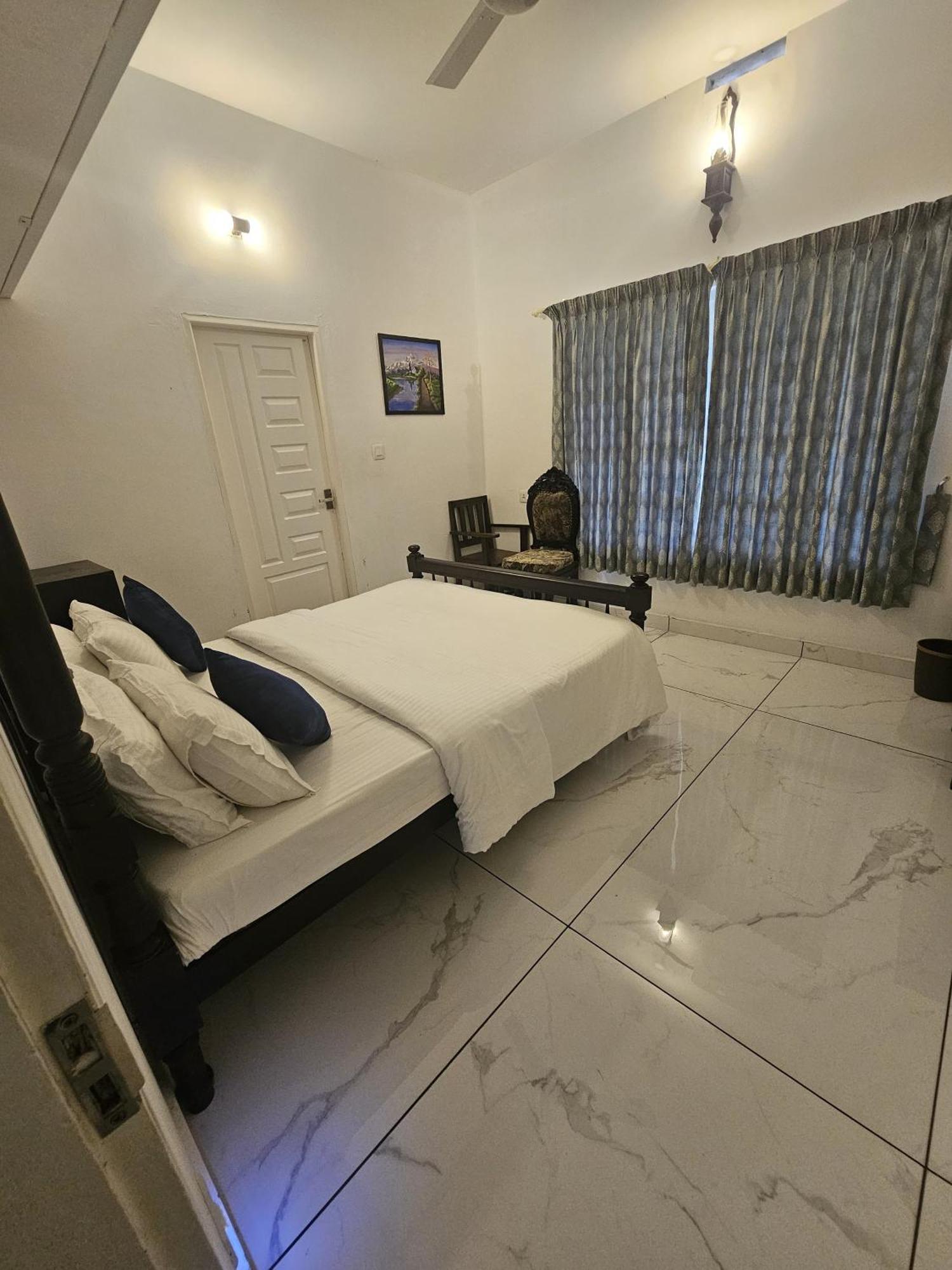 Padikkal Bungalow Витири Екстериор снимка