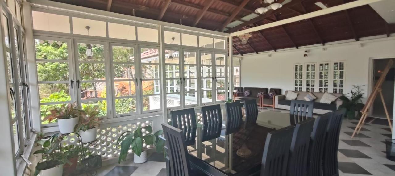 Padikkal Bungalow Витири Екстериор снимка