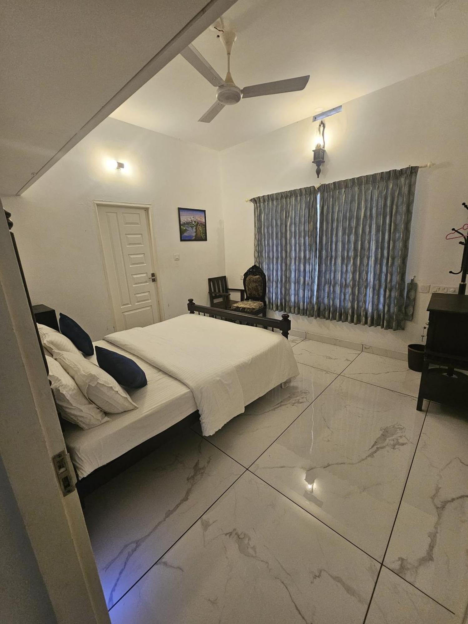 Padikkal Bungalow Витири Екстериор снимка
